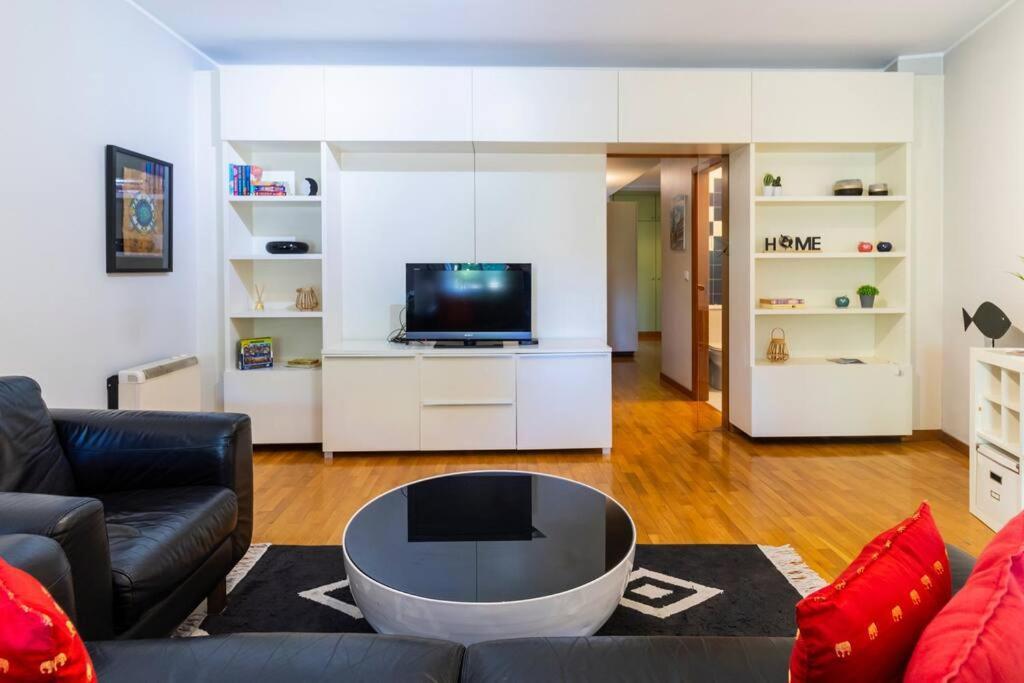 Casa Da Praca In The Center Of Porto - Guestspa Exterior photo
